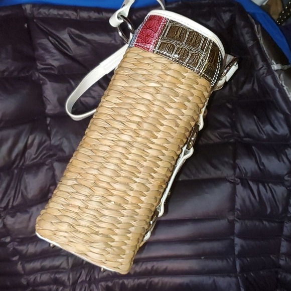 Straw  Handbag - Picture 6 of 16